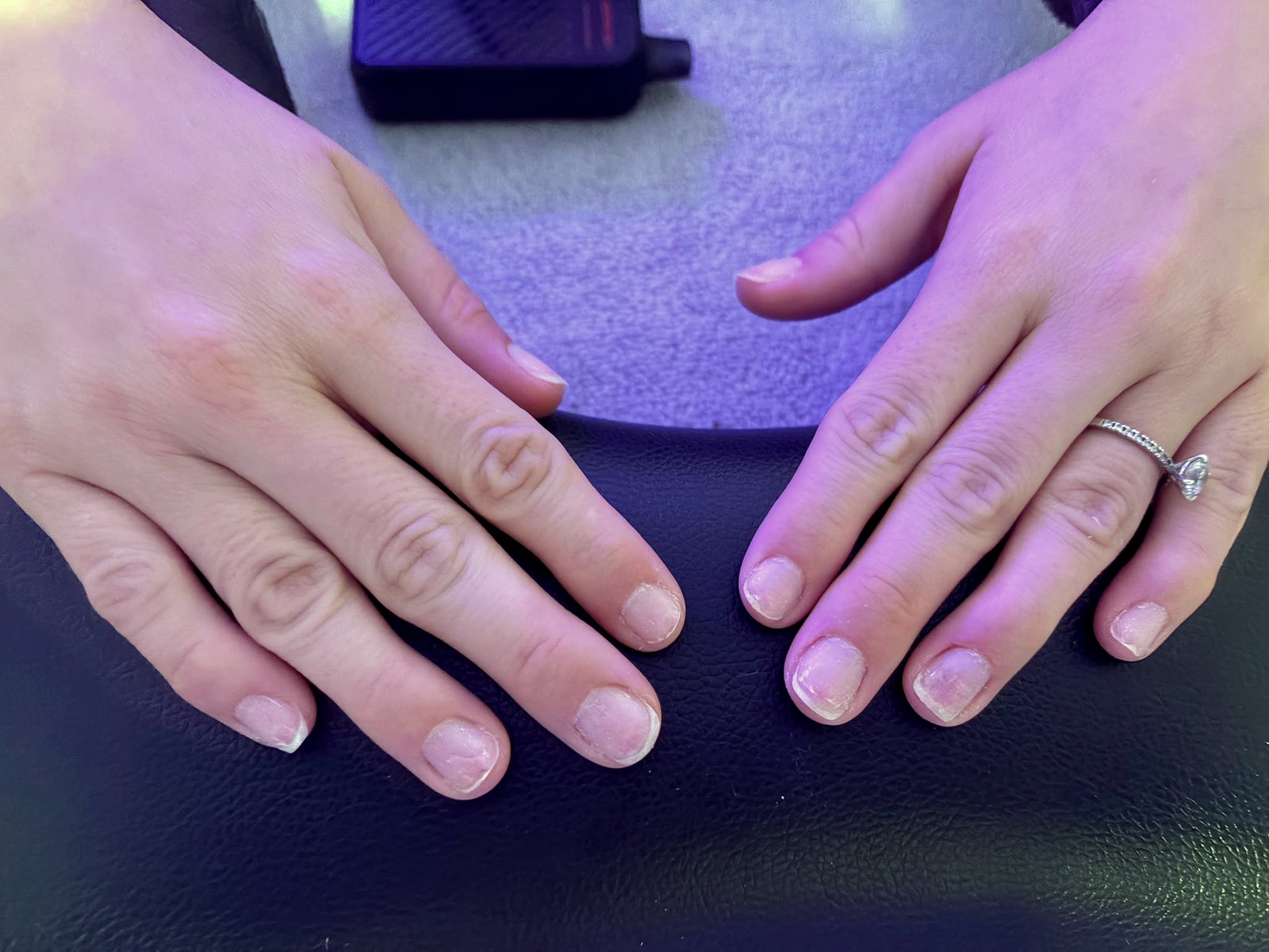 Both hands, freshly done — Palma studio